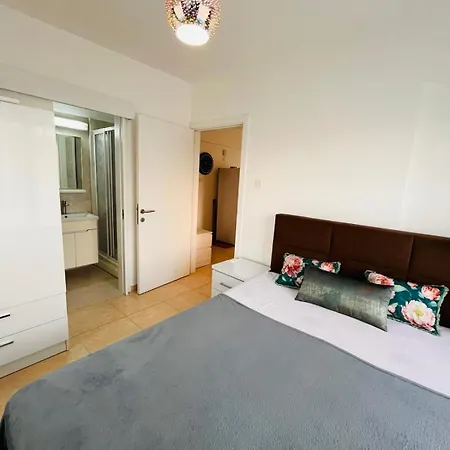 Semesterbostad Royal Sun Comfortable Larnaca