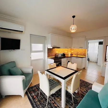 Royal Sun Comfortable *