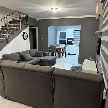 Будинок відпочинку Royal Sun Comfortable Ларнака