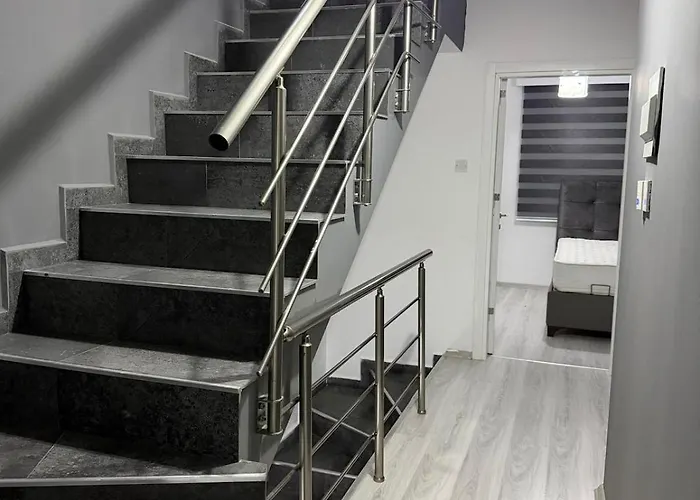 Royal Sun Comfortable Ларнака